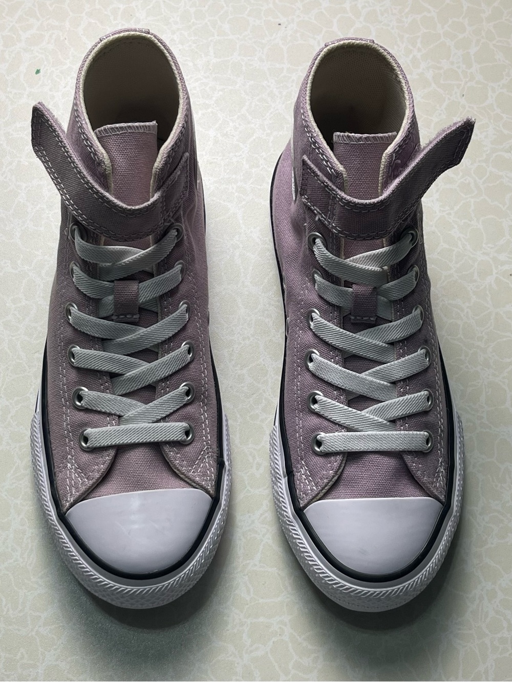 Converse Chuck Taylor All Star Easy-On Kids High Top Sneaker Purple Youth 2.5